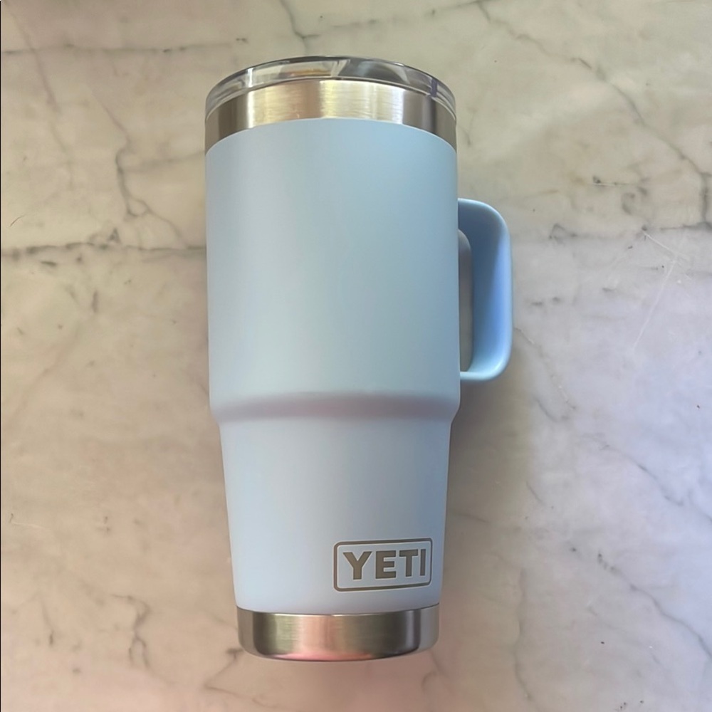 YETI Big Sky Blue 20oz Rambler with handle